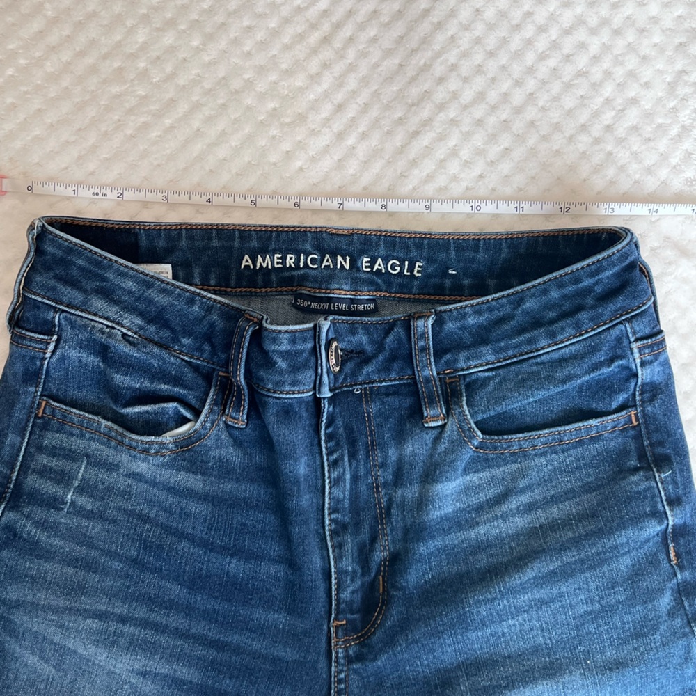 American Eagle Outfitters Dark Wash Jeans - Picture 3 of 9